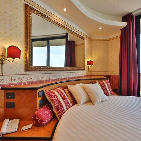 David Palace Hotel Порто-Сан-Джорджо Екстер'єр фото